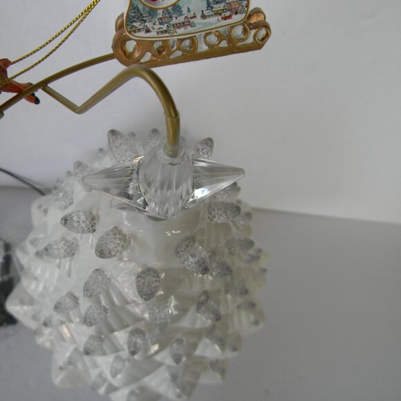 NEW WHITE Mr. Christmas 16" Animated Ceramic Nostalgic Tree - White Santa - Picture 4 of 4